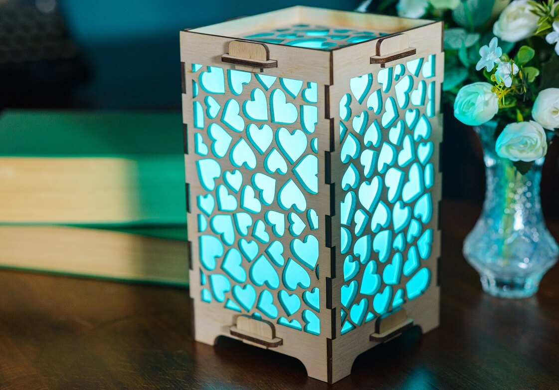 Long Distance Couple Lamp with Multiple Hearts for family and friends